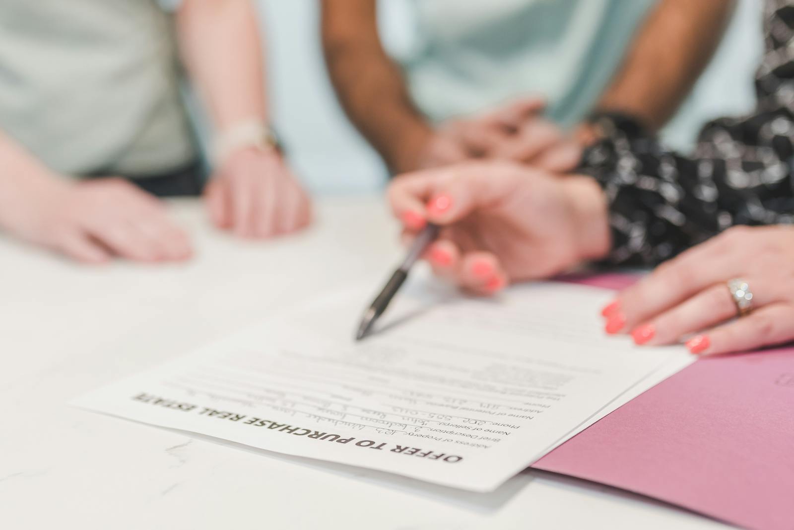 Refuser une offre au prix immobilier Belgique 2026 — signature contrat de vente | Bod tegen de vraagprijs weigeren vastgoed Belgie 2026