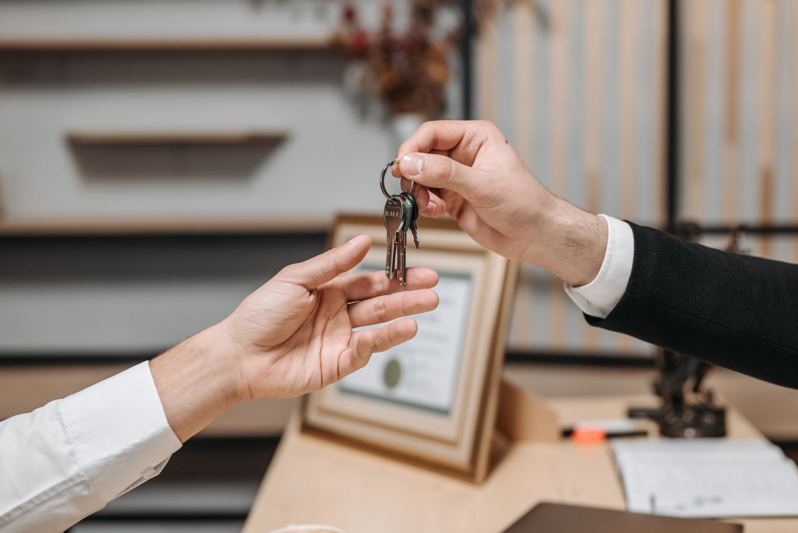 Sous-location en Belgique 2026 - remise des cles du logement sous-loue / Onderverhuren in Belgie 2026 - sleuteloverdracht van de onderverhuurde woning