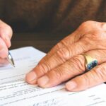 Signature d un testament prevoyant un legs en duo en Belgique - ondertekening van een testament met duolegaat in Belgie